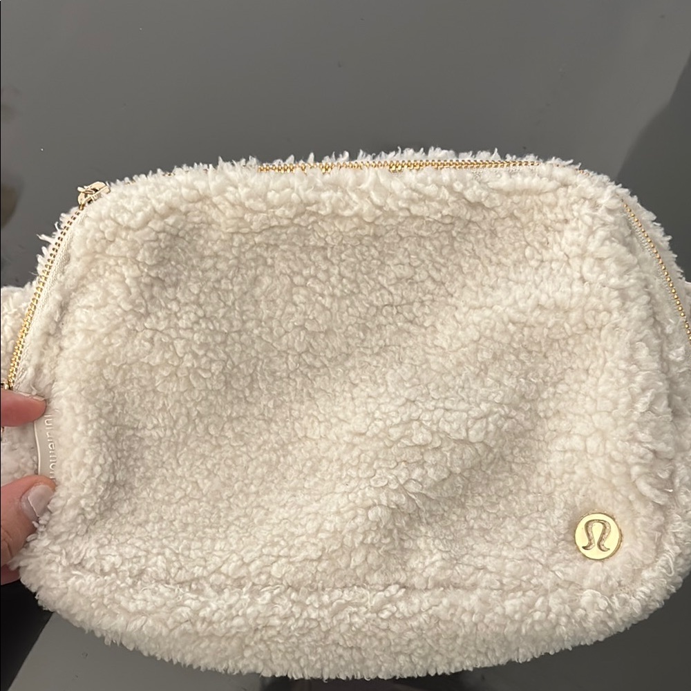 lululemon athletica Cream Cosmetic Bag Plush Sherpa